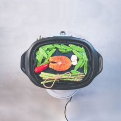 FlexiSteam® Silikonowe naczynie do zapiekanek z przystawką do gotowania na parze